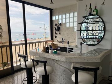VENDO DEPARTAMENTO FRENTE AL MAR EN CHIPIPE