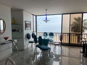 VENDO DEPARTAMENTO FRENTE AL MAR EN CHIPIPE