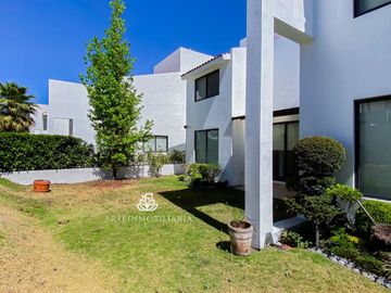 CASA BOSQUE ESMERALDA. ZONA ESMERALDA, SOLO 2 PISOS! VIVE EN LA CASA QUE FLEJA TU EXITO!