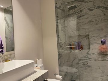 DEPTO EN VENTA ORIGINA PEDREGAL EQUIPADO CON PAQUETE DE ACABADOS DE LUJO