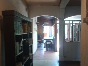 GRAN CASA ANTIGUA PARA REFACCIONAR