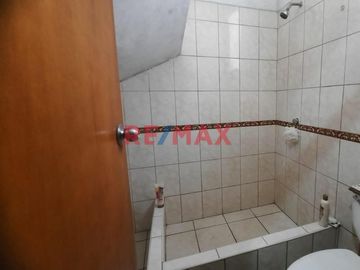 ID: 1135321 Se Vende Casa De 2 Pisos