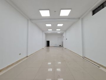 SE VENDE CASA COMERCIAL A MEDIA CUADRA DEL MERCADO DE SURQUILLO