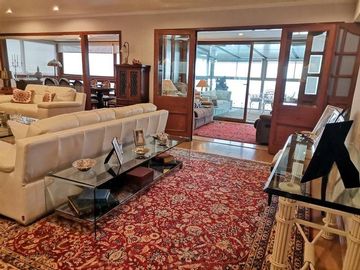 Casa en venta con hermosa vista al mar, Reñaca.