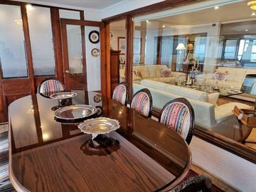 Casa en venta con hermosa vista al mar, Reñaca.
