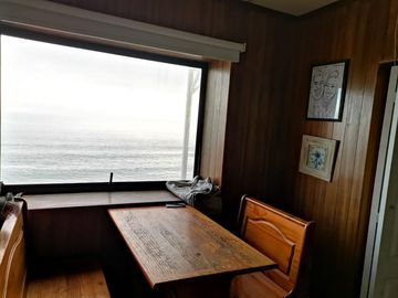 Casa en venta con hermosa vista al mar, Reñaca.