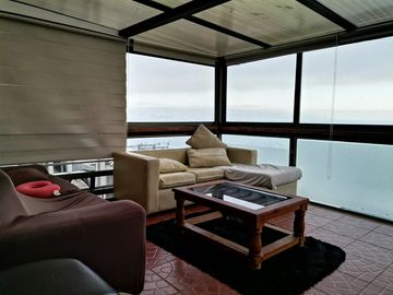 Casa en venta con hermosa vista al mar, Reñaca.