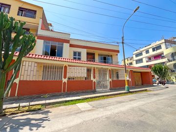 🏡 𝑽𝑬𝑵𝑫𝑶 𝑯𝑬𝑹𝑴𝑶𝑺𝑨 𝑪𝑨𝑺𝑨 𝑭𝑹𝑬𝑵𝑻𝑬 𝑨 𝑷𝑨𝑹𝑸𝑼𝑬 - 𝑼𝑹𝑩. 𝑻𝑹𝑰𝑵𝑰𝑫𝑨𝑫 - 𝑪𝑬𝑹𝑪𝑨𝑫𝑶!! 🌳✨