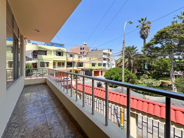 🏡 𝑽𝑬𝑵𝑫𝑶 𝑯𝑬𝑹𝑴𝑶𝑺𝑨 𝑪𝑨𝑺𝑨 𝑭𝑹𝑬𝑵𝑻𝑬 𝑨 𝑷𝑨𝑹𝑸𝑼𝑬 - 𝑼𝑹𝑩. 𝑻𝑹𝑰𝑵𝑰𝑫𝑨𝑫 - 𝑪𝑬𝑹𝑪𝑨𝑫𝑶!! 🌳✨
