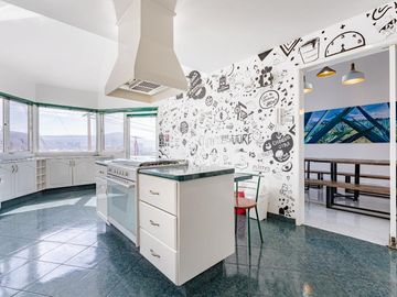 CASA EN VENTA, AMUEBLADA, LOMA DORADA QUERETARO