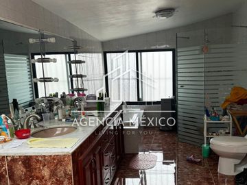 Casa en Venta Cto. Economistas