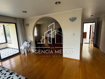 Casa en Venta Cto. Economistas