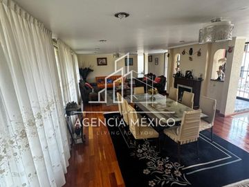 Casa en Venta Cto. Economistas