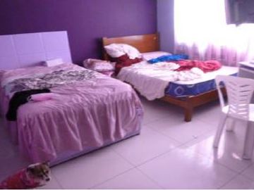 VENDO CASA A PRECIO DE TERRENO UBICADO EN AURELIO GARCIA Y GARCIA NRO 1262 -LIMA CERCADO