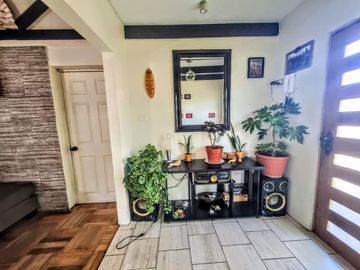 Casa Con Gran Terreno 4d/3b En Microbarrio. El Bosque