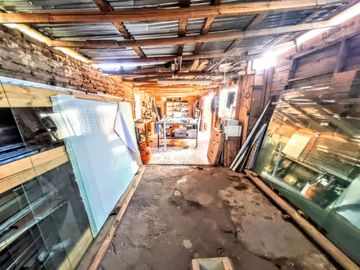Casa Con Gran Terreno 4d/3b En Microbarrio. El Bosque