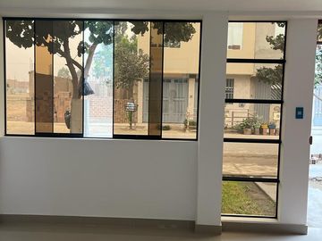 ENTREGA INMEDIATA CASA LOS GIRASOLES EN CARABAYLLO / PAPELES EN REGLA