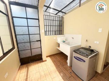SOLIS ALQUILA CASA DE CAMPO EN VILLA HUACARIZ, CAJAMARCA.(42)