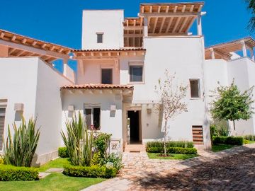 Casa Otomi