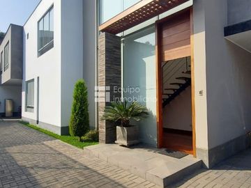 Moderna Casa en El Sol de la Molina