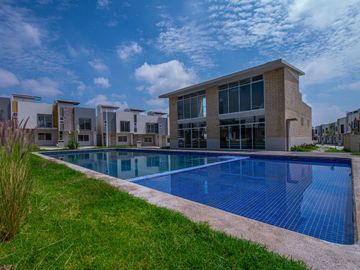 Casas Desde 2,650,000 en Residencial Albazur