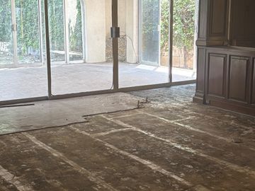casa 1 piso Miravalle para remodelar totalmente