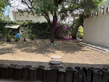 casa 1 piso Miravalle para remodelar totalmente