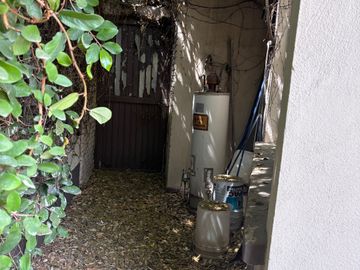 casa 1 piso Miravalle para remodelar totalmente