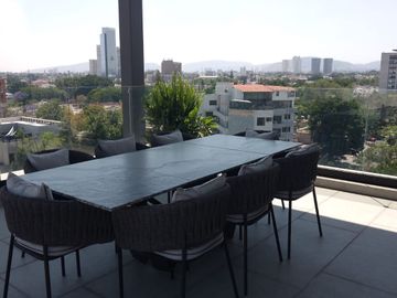 DEPARTAMENTOS EN VENTA EN MONRAZ
