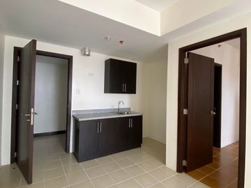 Brandnew 2 Bedroom condo for sale in Santa Mesa Manila near PUP Covent Garden RFO