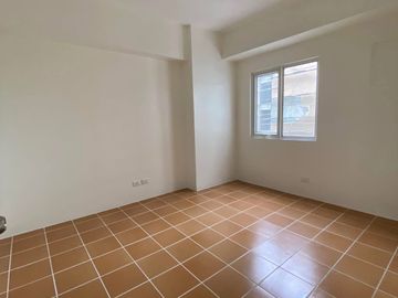 Brandnew 2 Bedroom condo for sale in Santa Mesa Manila near PUP Covent Garden RFO