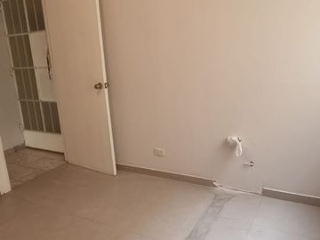 📢Alquilo Oficina O Consultorio En Av. Constructores La Molina