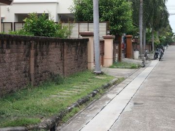 ขายบ้านเดี่ยว  ม. คาซ่าวิลล์ เทียนทะเลซอย7 (ตกแต่งแล้ว) ถนนพระรามสอง