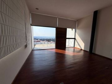 CASA EN VENTA CAMINO A VISTA REAL