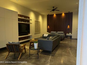 Villa de lujo a la venta en Los Canales de Nuevo Vallarta