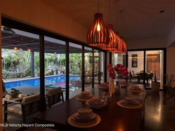 Villa de lujo a la venta en Los Canales de Nuevo Vallarta
