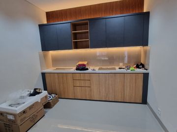 Rumah Minimalis 4.5 x 15 Green Ville dekat Tanjung Duren Jakbar