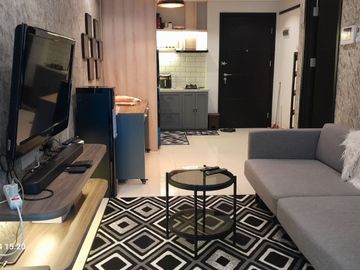 For Rent Apartment The Aspen Peak Residence Full Furnished South Jakarta