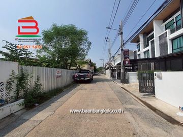 ที่ดิน ซอยลาดพร้าว 83 เนื้อที่ 58 ตรว. ถนนลาดพร้าว แขวงคลองเจ้าคุณสิงห์ เขตวังทองหลาง กรุงเทพฯ