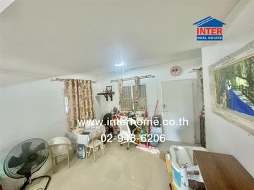2-storey townhouse, 26.6 sq.w., Pruksa Village 82, Pracha Uthit-Rama 2, Rama 2 Road, Pracha Uthit Road, Phra Samut Chedi, Samut Prakan