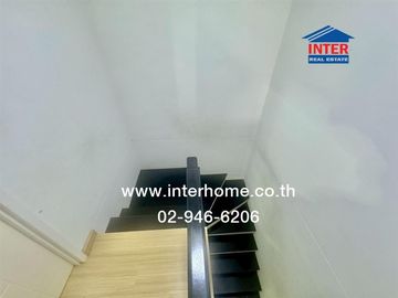 2-storey townhouse, 26.6 sq.w., Pruksa Village 82, Pracha Uthit-Rama 2, Rama 2 Road, Pracha Uthit Road, Phra Samut Chedi, Samut Prakan