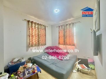 2-storey townhouse, 26.6 sq.w., Pruksa Village 82, Pracha Uthit-Rama 2, Rama 2 Road, Pracha Uthit Road, Phra Samut Chedi, Samut Prakan