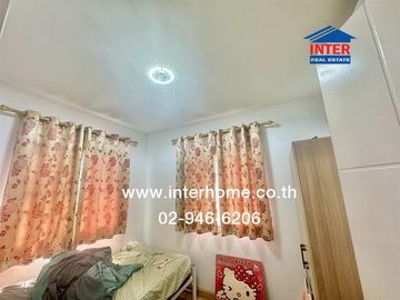 2-storey townhouse, 26.6 sq.w., Pruksa Village 82, Pracha Uthit-Rama 2, Rama 2 Road, Pracha Uthit Road, Phra Samut Chedi, Samut Prakan