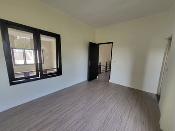 JUAL RUMAH MINIMALIS BARU RENOVASI SIAP HUNI DI KOMPLEK MARRAKESH DERWATI BANDUNG JAWA BARAT