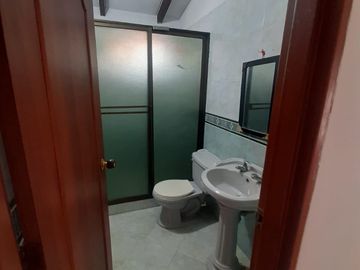 CASA AMPLIA MELENDEZ
