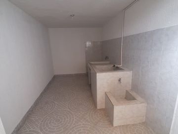 CASA AMPLIA MELENDEZ