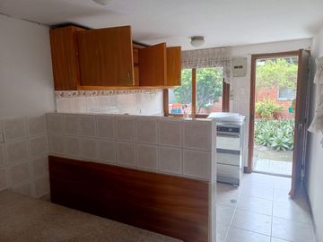 En Venta Casa Rentera Redondel Atahualpa - Sur de Quito