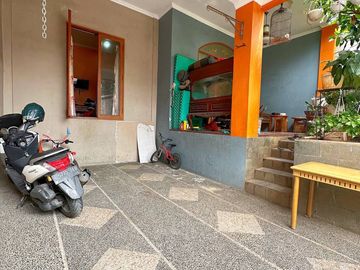 Dijual Rumah Secondary Kokoh Full Bata Di Ciracas - Jakarta Timur Dekat Jl. TB. Simatupang [AR129]