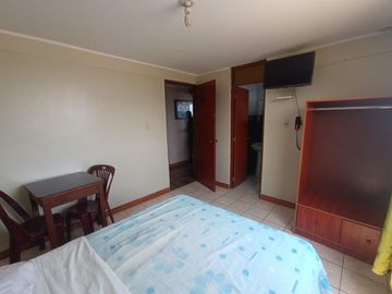 Se Alquila Edificio Ideal Para Negocio U Oficinas