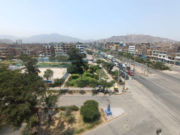 Se Alquila Edificio Ideal Para Negocio U Oficinas
